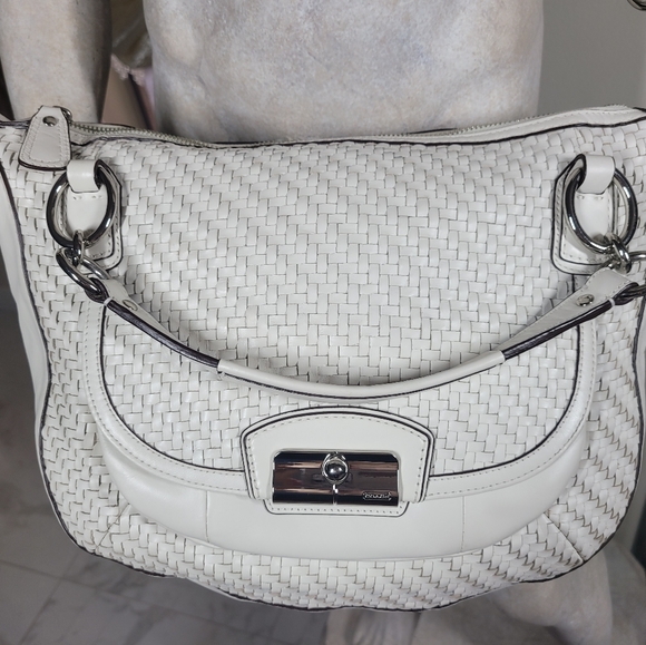 Coach Kristin bag, authentic woven white leather satchel with crossbody strap - Picture 2 of 14